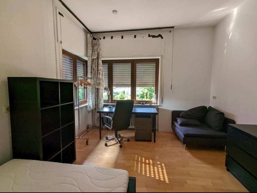 Zimmer I (1) Zimmer I (1)