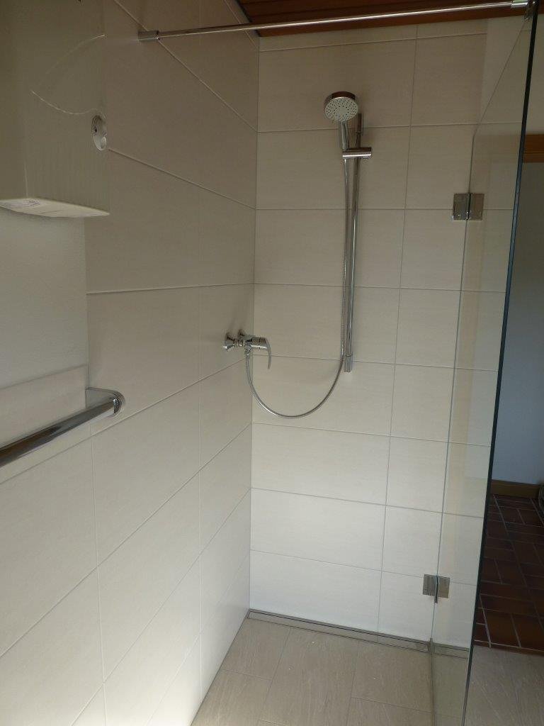 P1bodengleiche Dusche P1bodengleiche Dusche