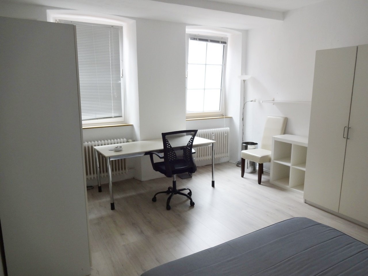 Zimmer links 04