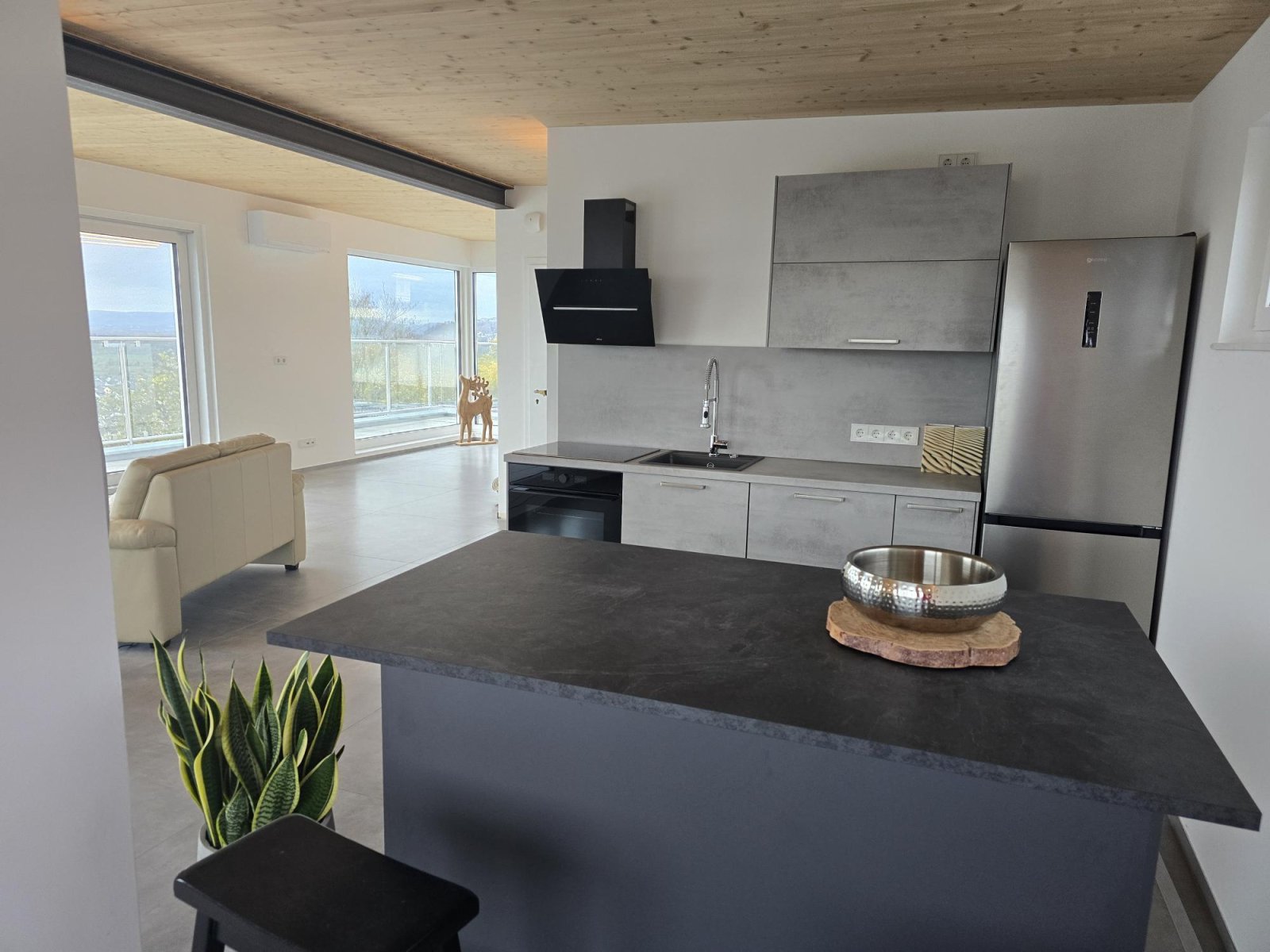 20251101 132052 20251101 132052